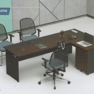 Meja Executive